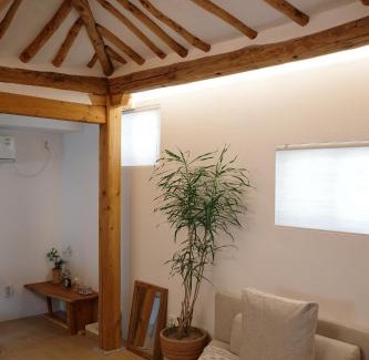 Paldal-gu Apartment | Stay Hosa