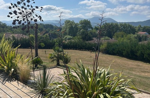 Montjoie-en-Couserans Villa | Stay in a contemporary villa in the heart of the Ariege Pyrenees