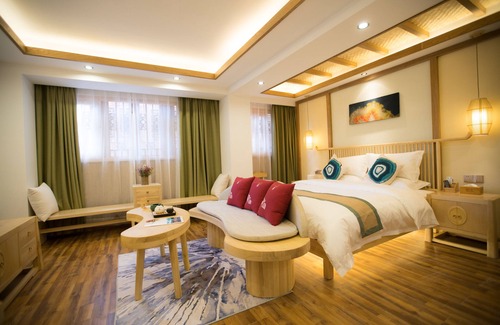 Qiandongnan Hotel | Stay in joy Boutique Inn