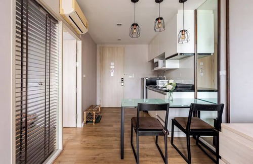 Chang Phueak Condo | Stay in the Heart of Trendy Nimmanhaemin – Palm Springs Condo Nimman Parlor