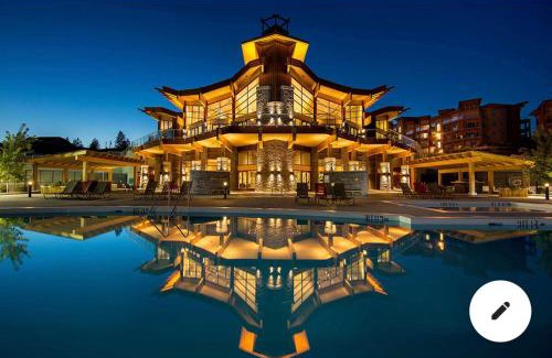 Central Okanagan Apartment | Stay In The Okanagan - Copper Sky, West Kelowna