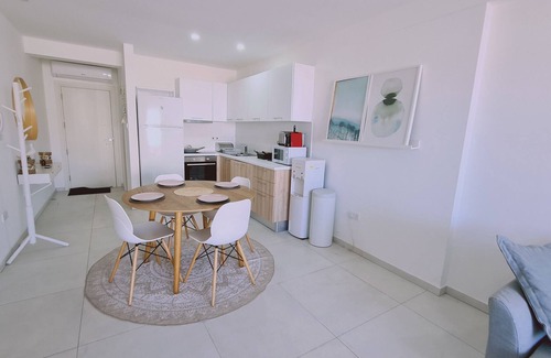 Larnaca City Centre Apartment | STAY Kallucci's maison de la mer
