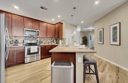 Ocotillo Condo | Stay longer, Spend Less, 2 Master Suites! The Cays