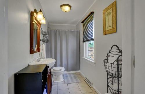 Duncannon House | Stay On State - 15 Min to Harrisburg, 30 Min to Carlisle 2BR tastefully decorated