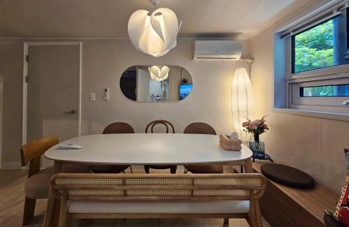 Seongdong-gu Apartment | Stay The Arts - Seoul Forest View