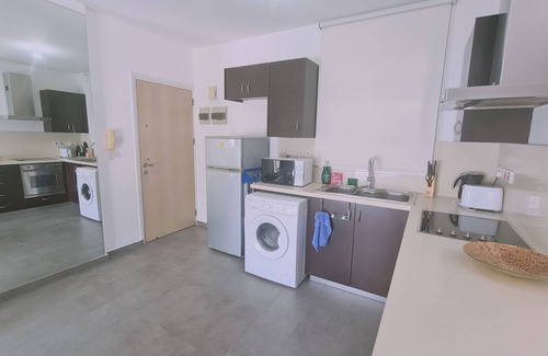 Egkomi Apartment | STAY Universal Studio