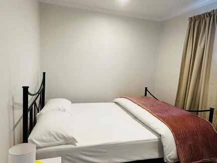 Rolleston House | Stay with the Singhs