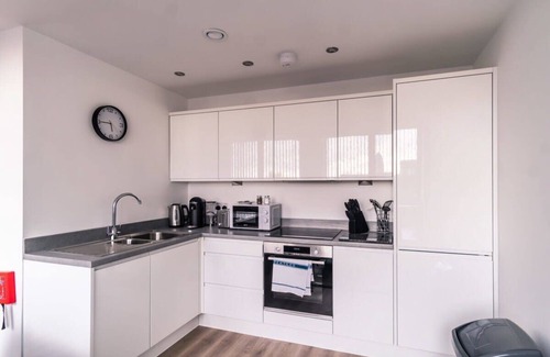 Old Trafford Apartment | Stay Zeni, Alexandra Rise Manchester Slick 1 Bed