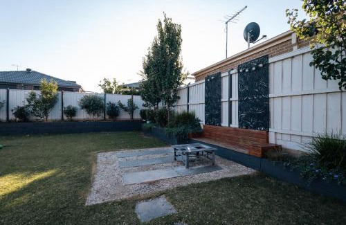 Tarneit Villa | StayAU Cozy Holiday House 4BRM Big Group Tarneit