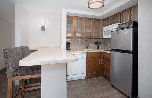 Dupont Hotel | Staybridge Suites Denver International Airport by IHG