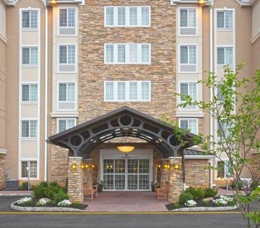 North Brunswick Hotel | Staybridge Suites North Brunswick by IHG