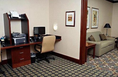 Royersford Hotel | Staybridge Suites - Philadelphia Valley Forge 422 by IHG