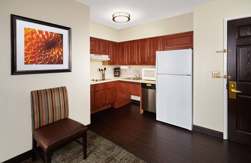 Springfield Hotel | Staybridge Suites South Springfield by IHG