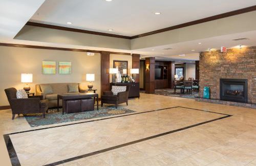 Maumee Hotel | Staybridge Suites Toledo/Maumee by IHG