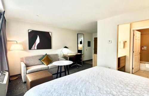 East Stroudsburg Hotel | Staybridge Suites East Stroudsburg - Poconos by IHG