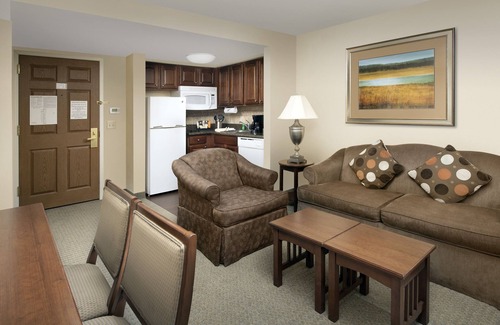 North Brunswick Hotel | Staybridge Suites North Brunswick by IHG