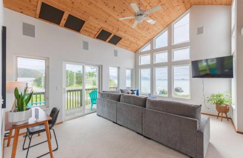 Port Orford House | #StayinMyDistrict Ocean Overlook