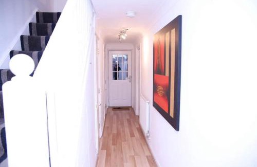 Havering House | StayNorwich 69G - Hush View House