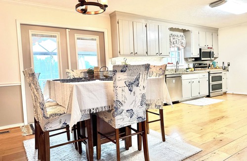 Amelia Court House House | Steel Magnolias Cozy Main Home in Amelia County