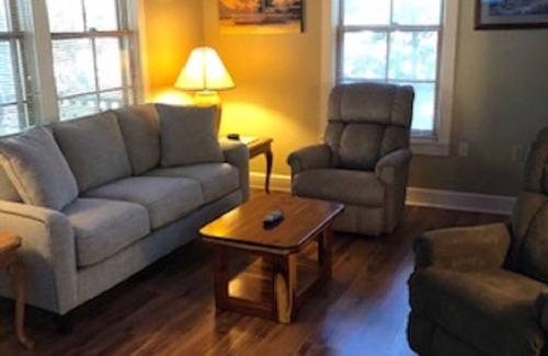 Steinhatchee Resort | Steinhatchee Landing Resort -Cross Creek #2-Dog Friendly *THIRD NIGHT FREE*