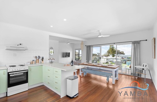 Brooms Head House | Stella- Beachfront Retreat