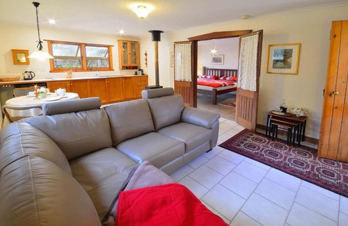 Light Pass House | Stephanette's Cottage