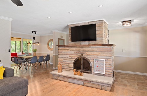 Kettle Point 44 House | Steps from Ipperwash Beach and Restauraunts