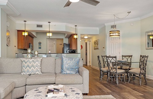 Port St. Joe Condo | ☀️Steps to Beach, Gulf Views-Covered Parking-Paradise Shores 305☀️