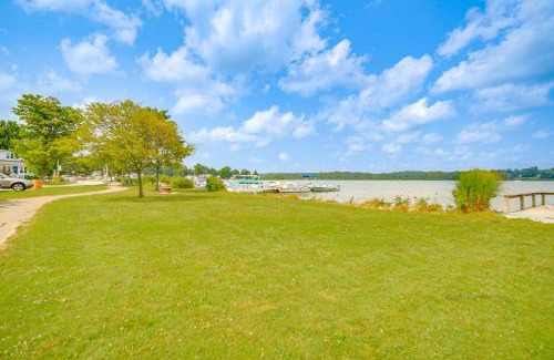 Edinboro House | Steps to Lake and Public Boat Ramp Edinboro Cottage