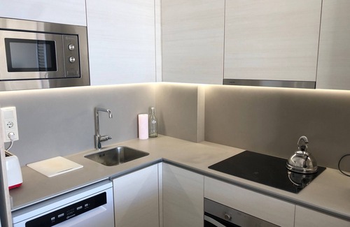 Gualba de Dalt Apartment | Steps To Sand Pad N Barcelona 3 Room 2 Bath Pkng