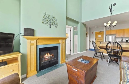Stratton Mountain Condo | Steps to Stratton Village, Lifts! Duplex Condo!