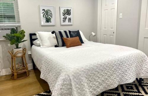 Huntington Beach Apartment | Steps To The Beach, Pacific City and Main Street - #5