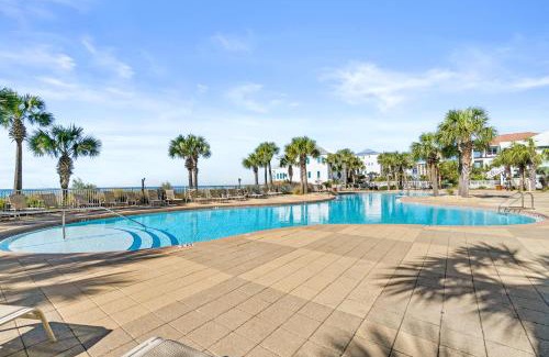 Thomas Drive Apartment | Sterling Beach Resort by Panhandle Getaways