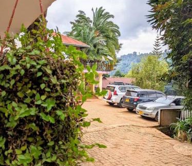 Lushoto House | Steven and Dayness homestay