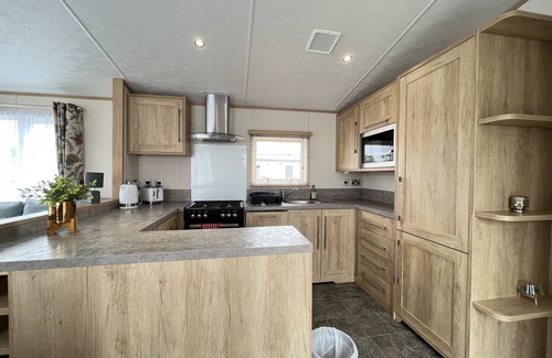 St. Andrews Cottage | Stewart Resort Lodge 3 is a beautiful lodge at a short drive to St Andrews