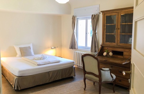Neu Fahrland Apartment | Stilvolle Fewo "marie" im Landhaus am Jungfernsee mit Seezugang