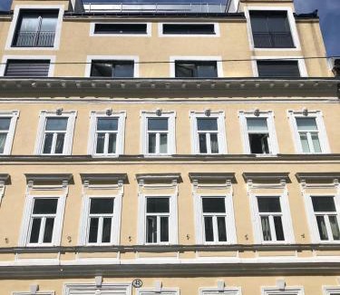 Ottakring Apartment | STILVOLLES APARTMENT