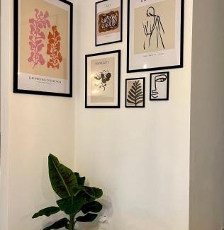 Oos Apartment | Stilvolles, modernes Apartment mit Sonnen-Balkon