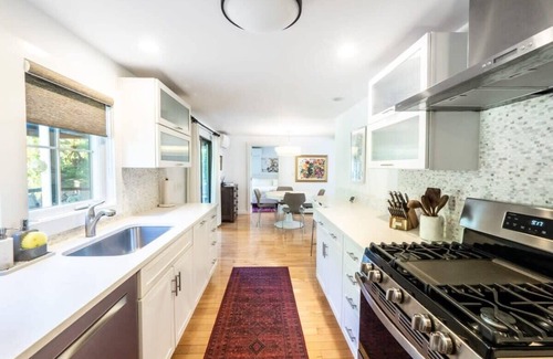 Stockbridge House | Stockbridge Home, Come Experience The Berkshires!