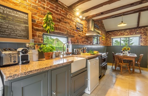 Foxley Cottage | Stockman's Cottage, Foulsham, Norfolk