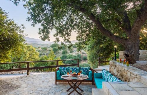 Monopari Villa | Stone Built Private villa Limeri with pool, BBQ & Shaded Patio