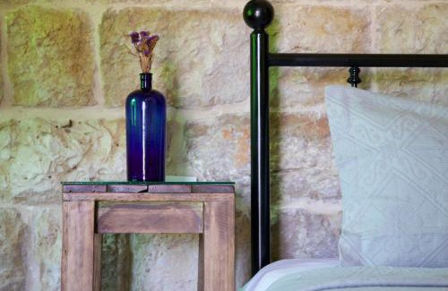 Douma House | Stone Cellars