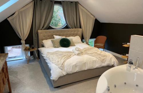 Blofield House | Stone Cottage