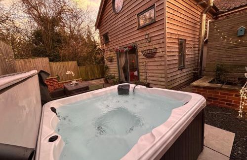 Blofield House | Stone Cottage