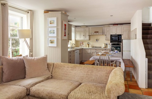 Salcombe Cottage | Stone cottage in central Salcombe sleeps 8