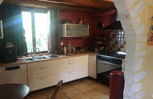 Issirac House | Stone house on 1500m2 near the Gorges de l'Ardèche and the Cèze.