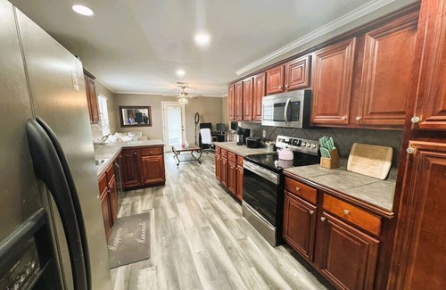 North Little Rock House | Stone Links Place Home