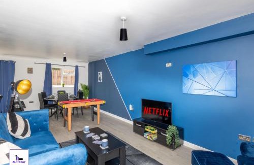 Leeds Apartment | Stonecliffe Homes by Alt-Stay Accommodation