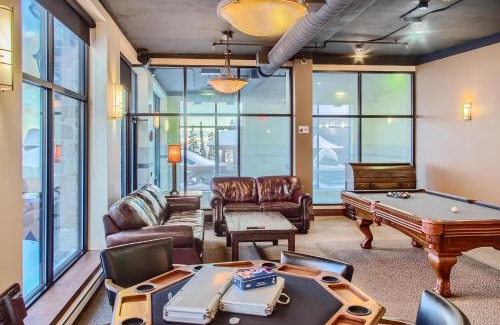 Big White Ski Resort Apartment | Stonegate Resort Unit C402