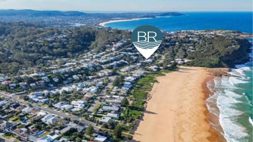 North Avoca House | Stones Throw To Stunning North Avoca Beach